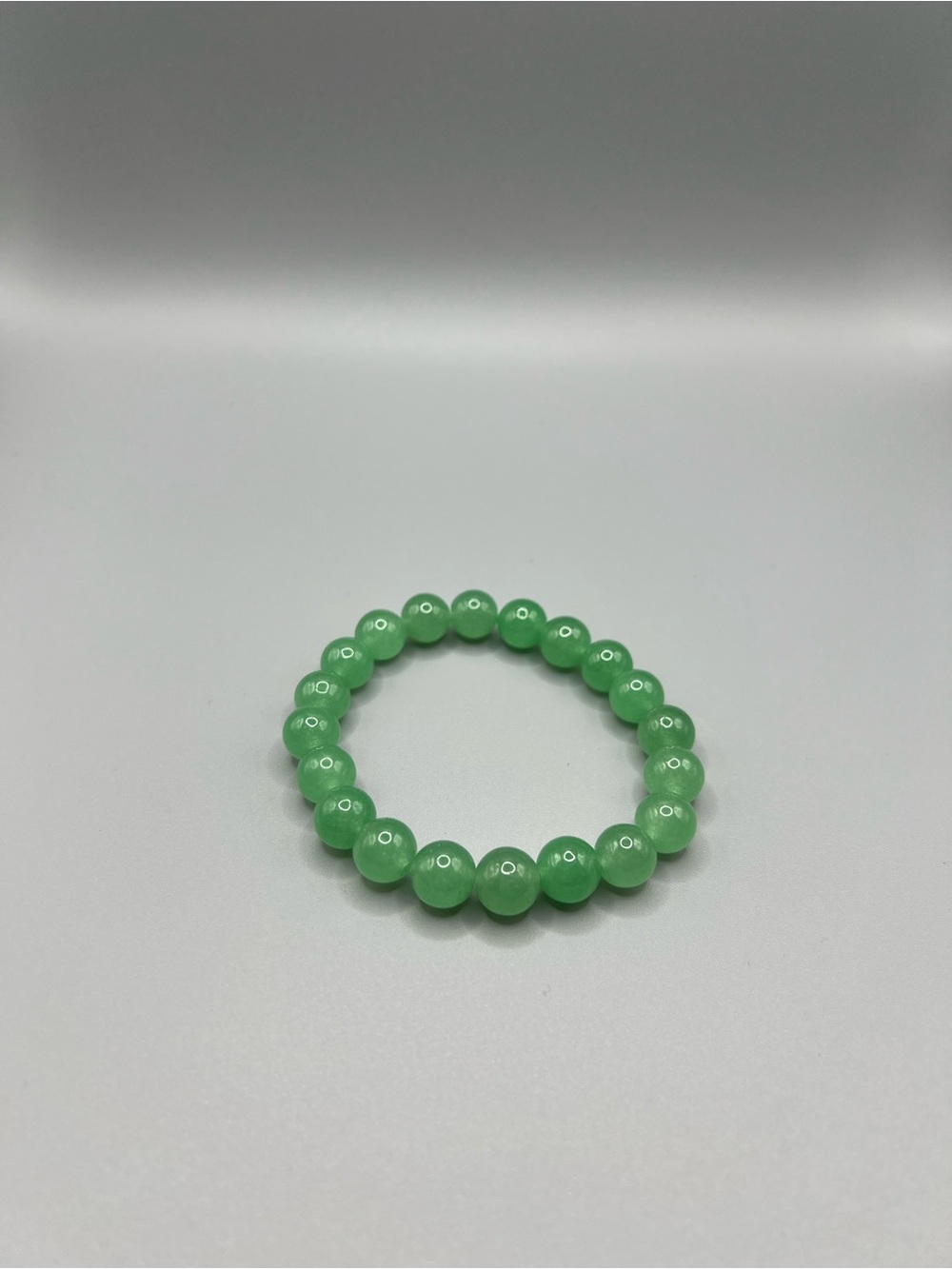 Green Beaded Stretch Bracelet - Handmade #B0327T